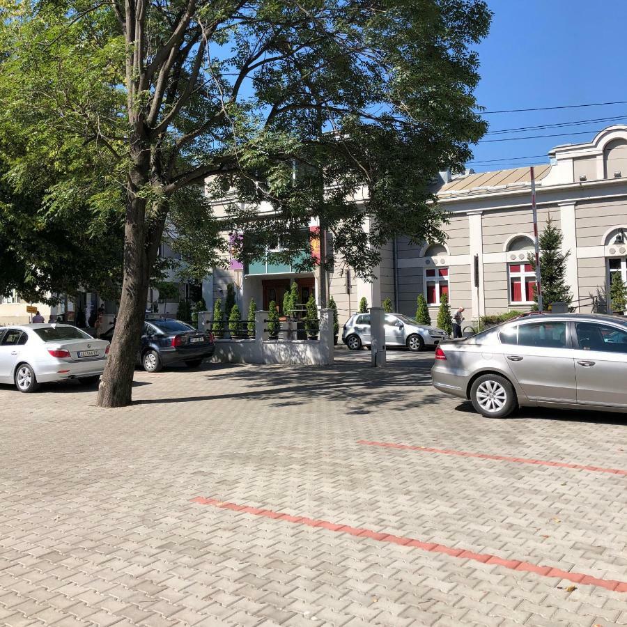 Sajam Garni Hotel Leskovac  Eksteriør bilde