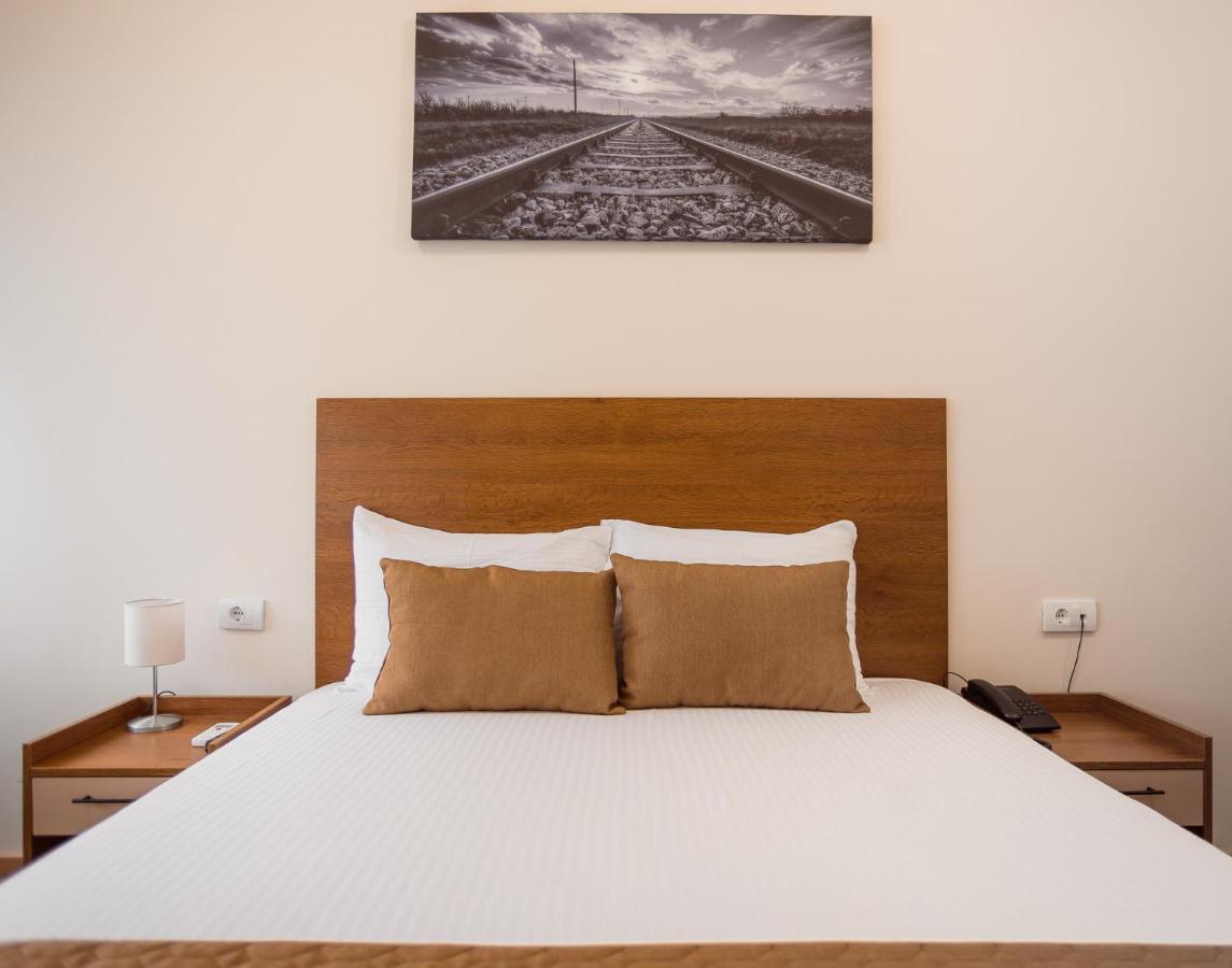 Sajam Garni Hotel Leskovac  Eksteriør bilde